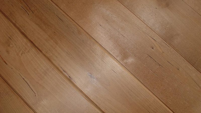 实木地板日常维护攻略：保养秘诀大公开